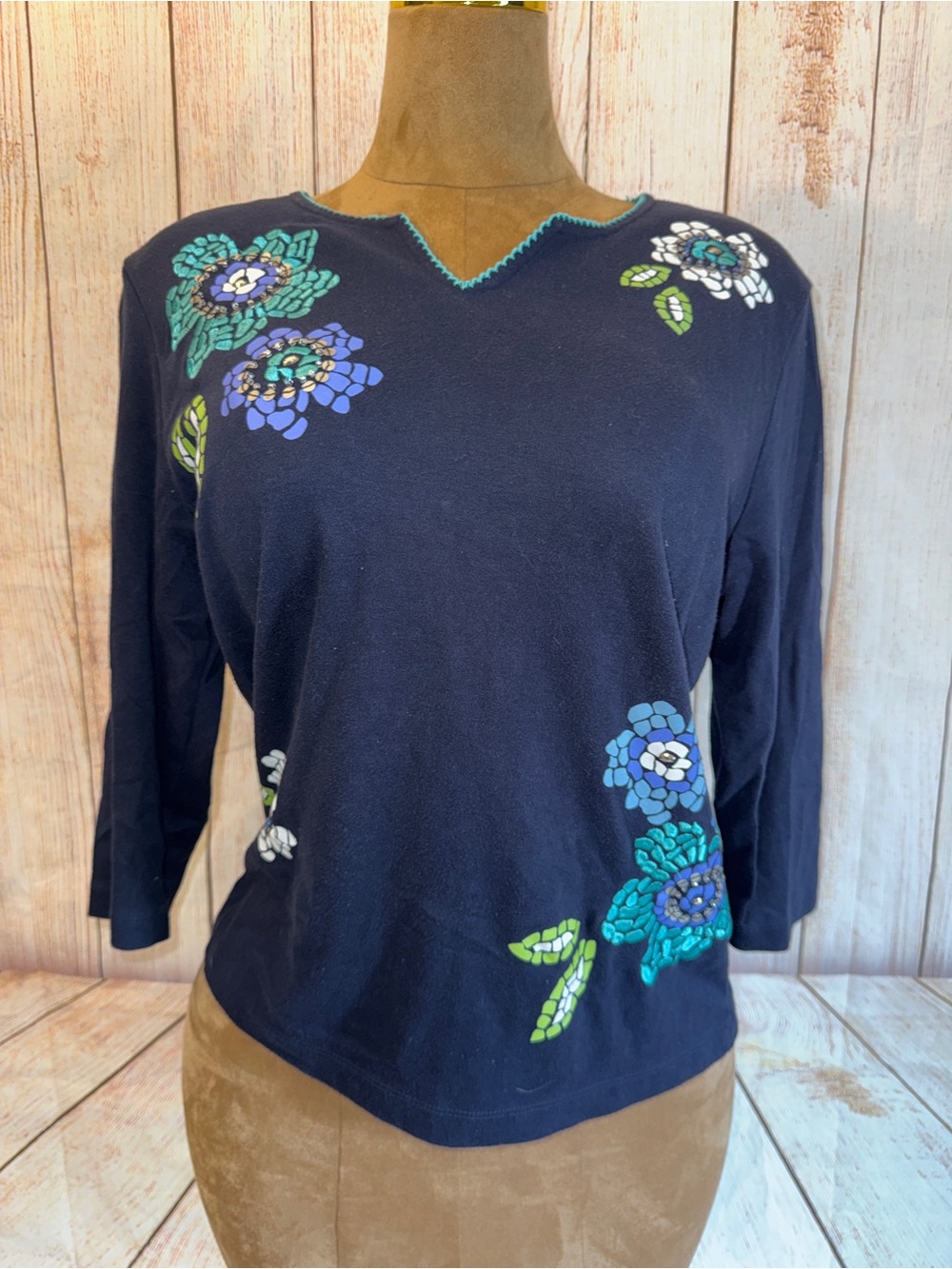 Alfred Dunner Navy Floral Appliqué Top, women’s Sz L